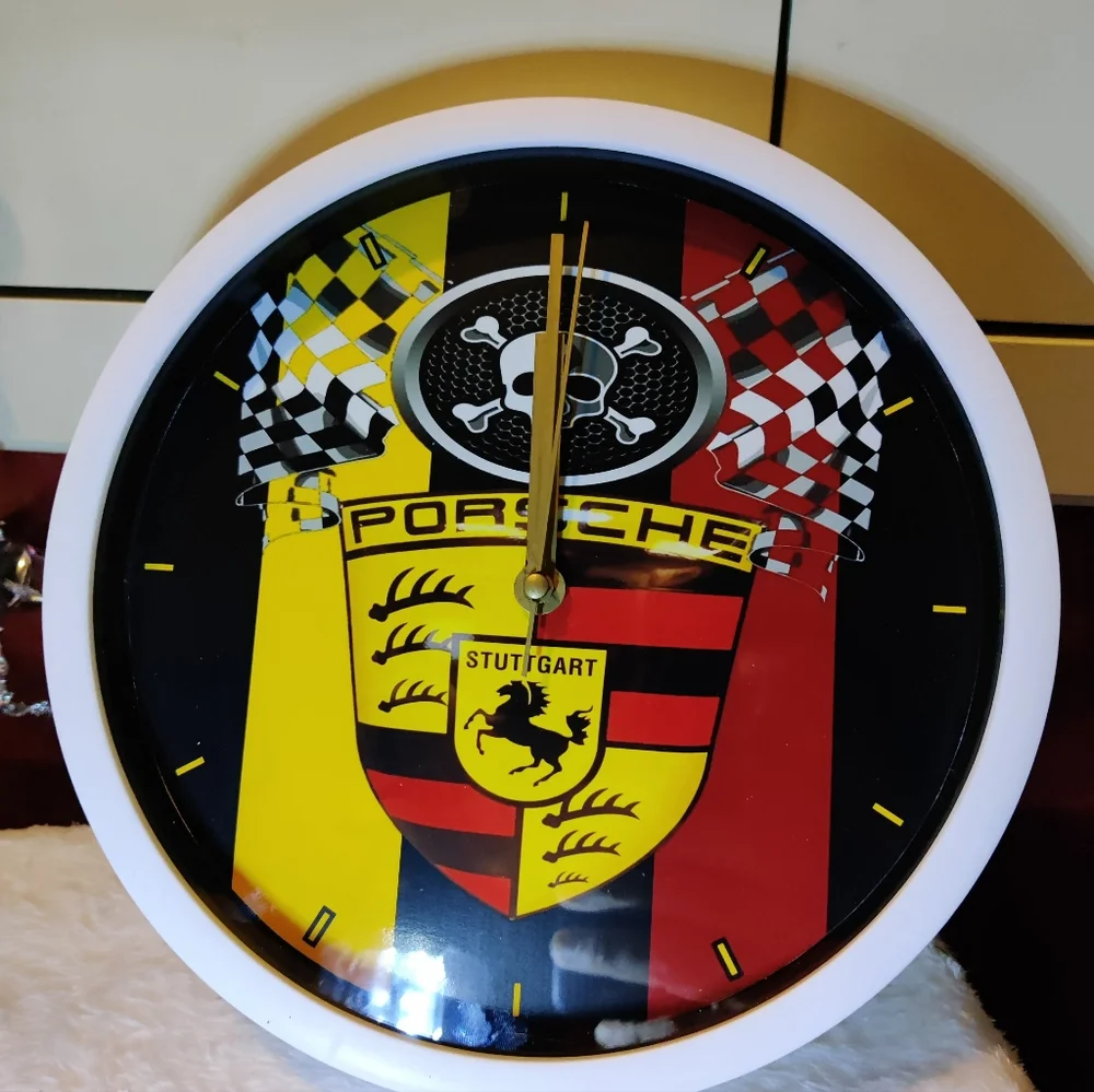 Racing Logo clock